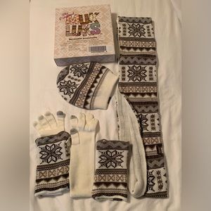 The Original‎ Muk Luks Reversible Accessories